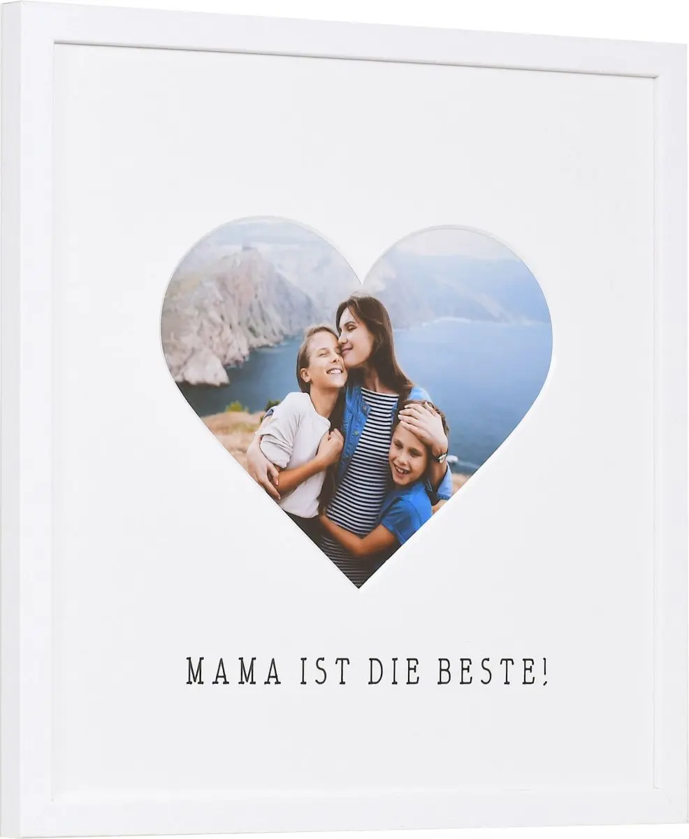 seitliche Ansicht eines Bilderrahmens mit Herzausschnitt für Mama in der Farbe Weiss