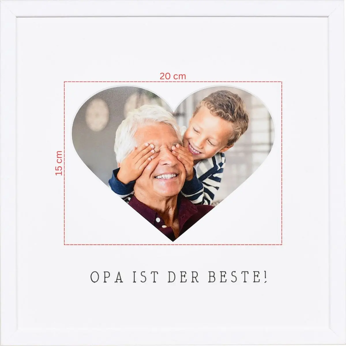 Skizze eines Fotos für ein herzförmiges Passeparpartout in weissem Bilderrahmen 30x30