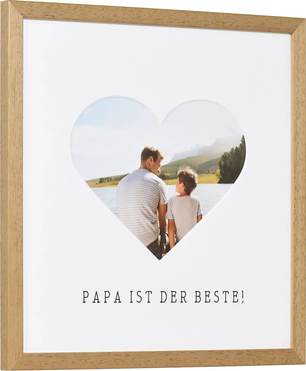 seitliche Ansicht eines Bilderrahmens mit Herzausschnitt für Papa in der Farbe Eiche