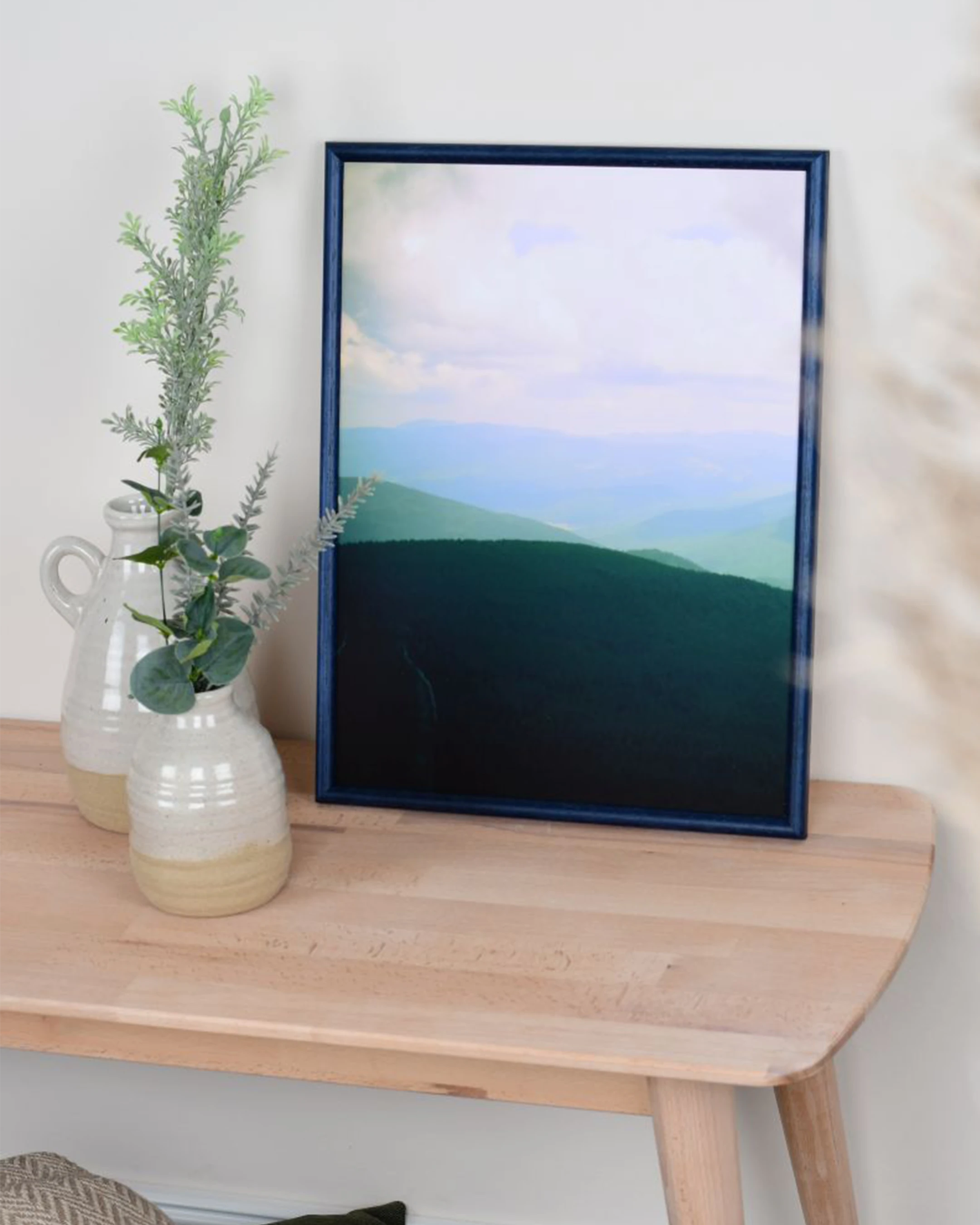 Bilderrahmen Holz Ava Blau im Wohnraum